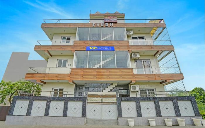 FabHotel Shubh Palace