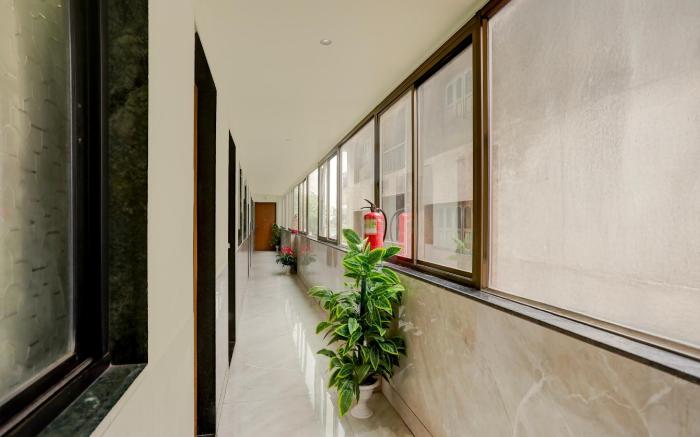 SPOT ON Hotel Rajwadi