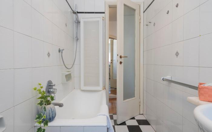 Moscova dream Bright and Quiet 5th Floor Apartment