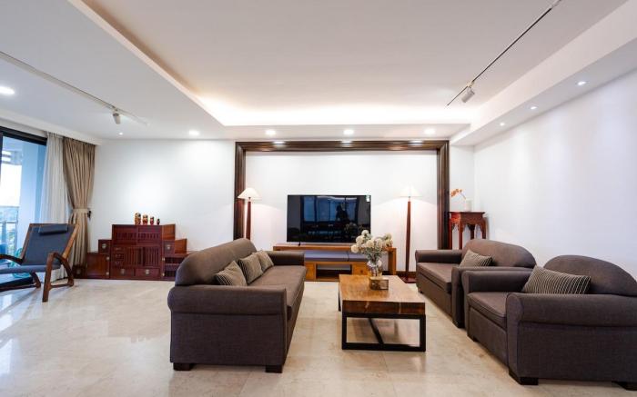 280sqm 3BR3WC Serviced Apt_Bathtub_West Lake View