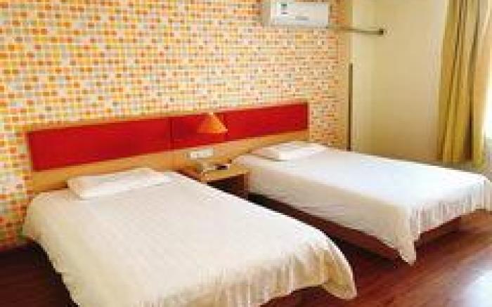 Home Inn Shijiazhuang Yutong International Sports Center Tiyu Street Medical University