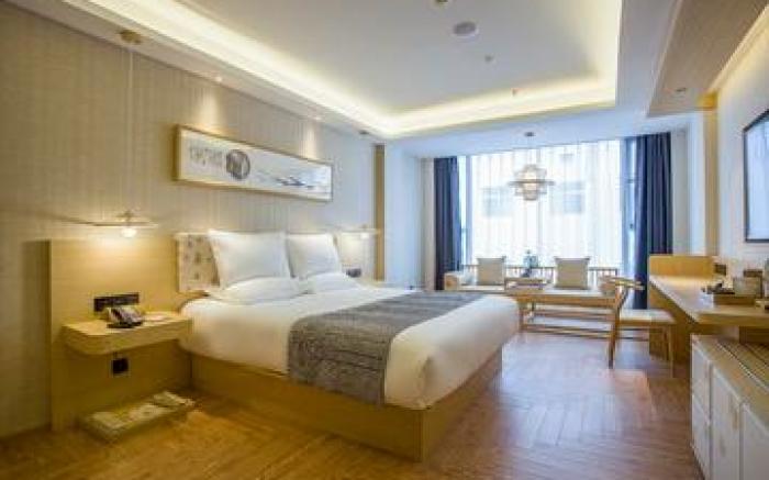 Jianguo Hidden Hotel Yangzhou Slender West Lake Wenchang Pavilion