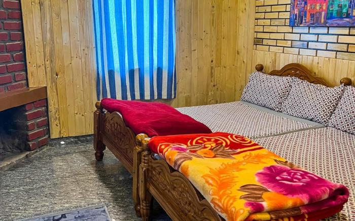 Venice home stay(1BR wooden room)