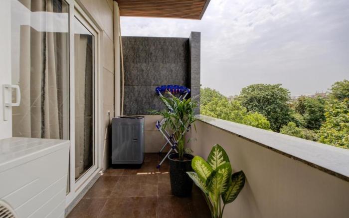 The Lodgers Luxury 1 BHK Serviced Apartment