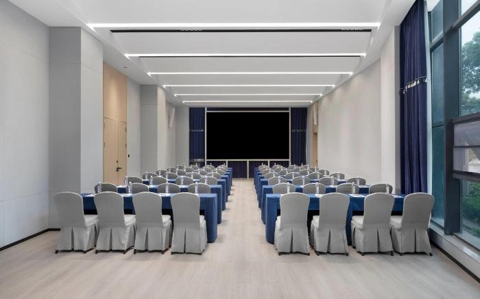 Microtel by Wyndham Anshun Xixiu