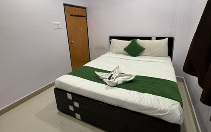 FabHotel Wild Wings ECIL