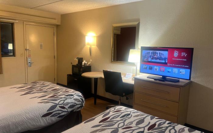 Red Roof Inn Buffalo - Niagara Airport