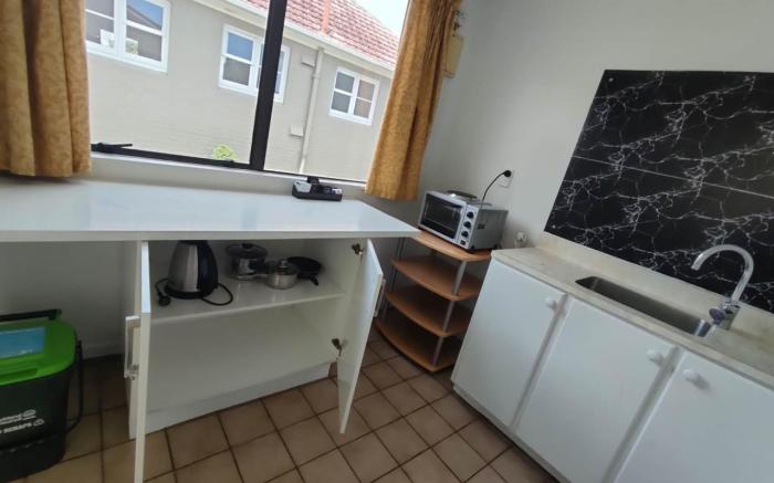 4 double and 2 Sofa Beds in 2 bedrooms Chalet B