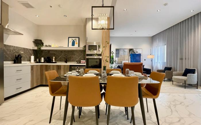 C Living - Executive - AQIQ