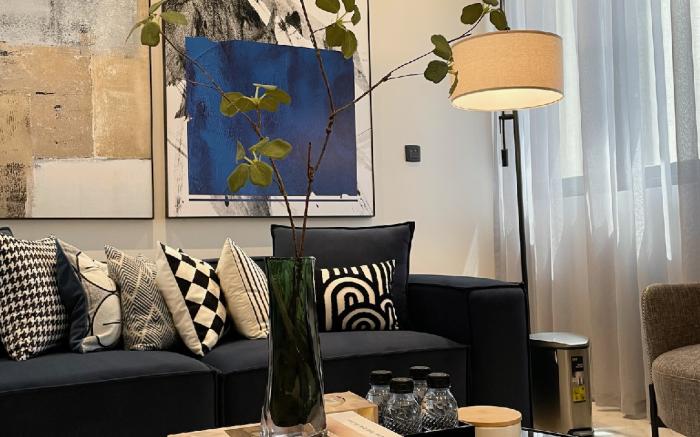 C Living - Executive - AQIQ