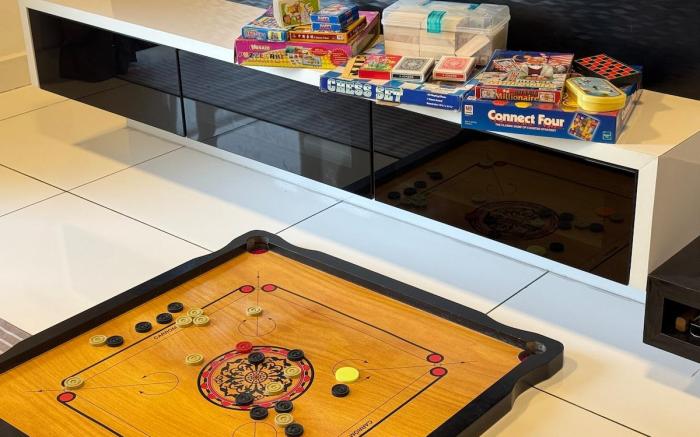 1208 Family Fun Retreat/Paradigm mall/up to 11Pax