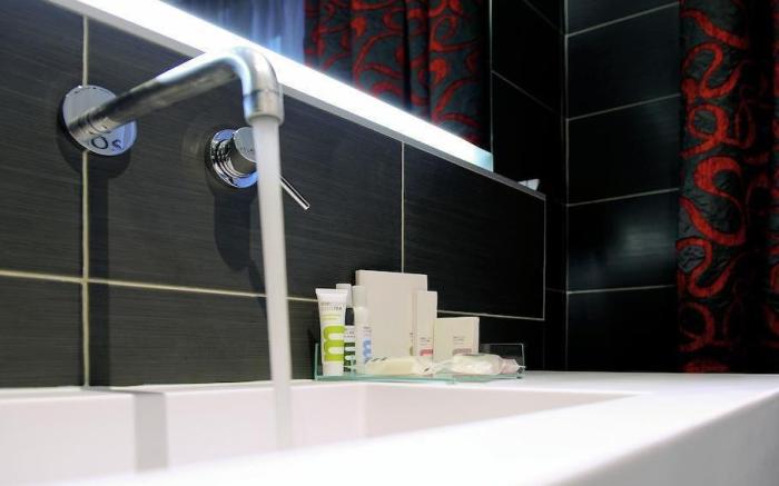 Mercure Paris Tour Eiffel Pont Mirabeau Hotel