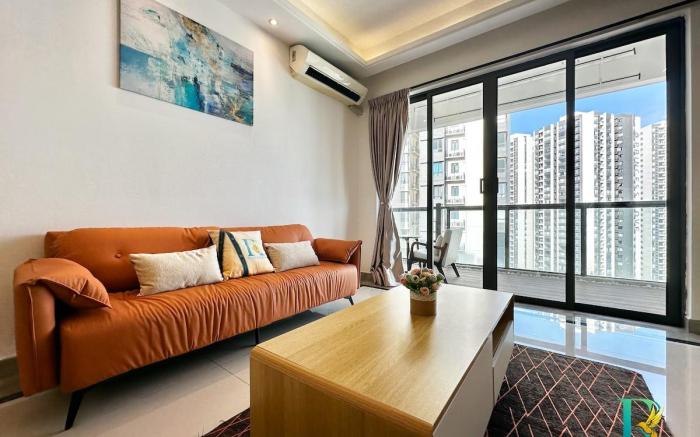 Campbell Suite. R&F @3BR 5Pax Near CIQ