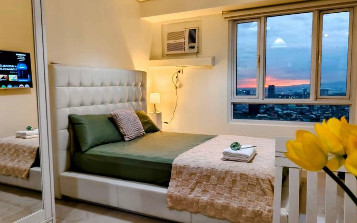 Bella Suite Netflix Pool Great View