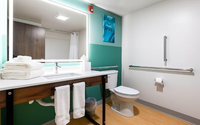 Wingate by Wyndham Geneva at SPIRE Academy