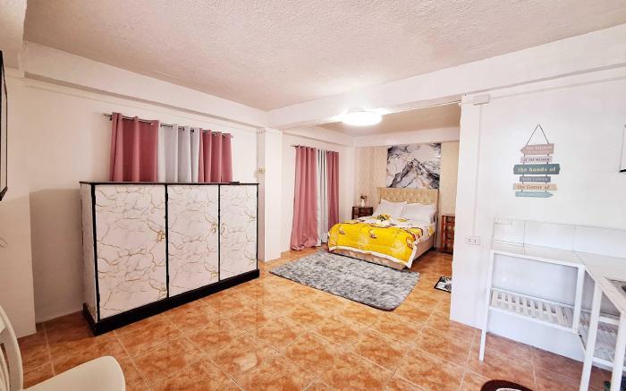 L1 Family Studio Apartment near SM Lanang Airport