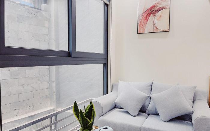 *Beautiful New Studio*Westlake 402 *