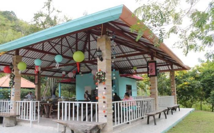 Kaengkachan Lake Hill Resort