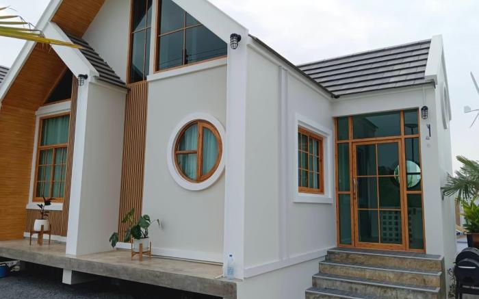 Minimal Pool Villa Chiang Mai