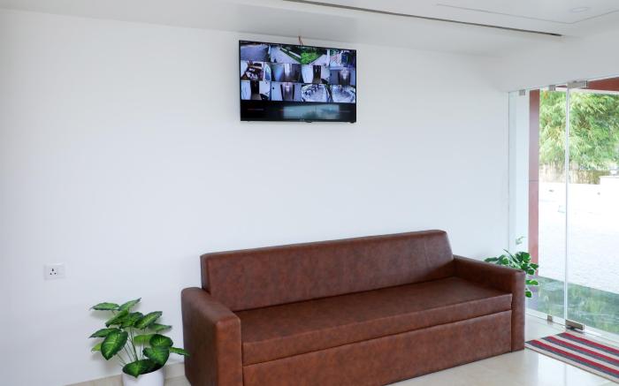 Aura Airport Hotel