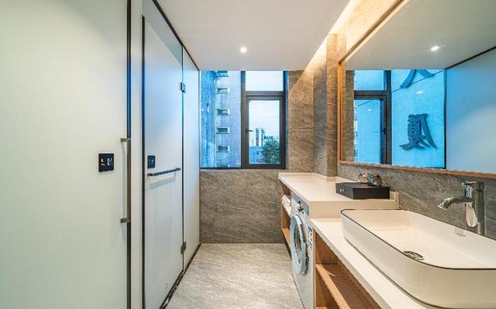 Poltton International Service Apartment Zhuhai Seaside Swimming Pool Lovers Road