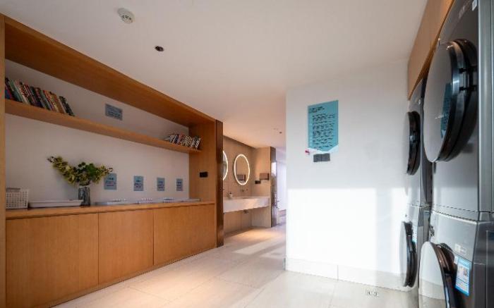 Echarm Hotel Wuhan High-speed Railway Station Happy Valley