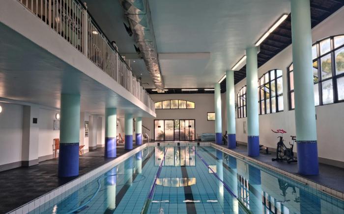 Island Club by Smart City Stays