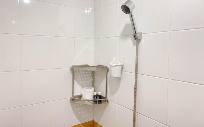 Simple Style 2BR at Green Pramuka City By Travelio