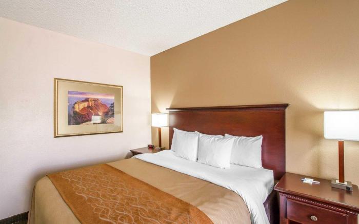 Comfort Inn I-10 West at 51st Ave Phoenix