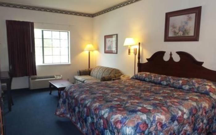 Magnuson Hotel Cedar Hill
