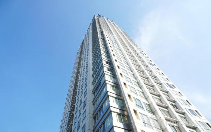 Spacious Luxury 2BR Apt FX Residence By Travelio