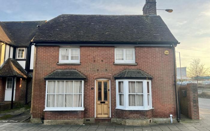 Ye Olde Cottage