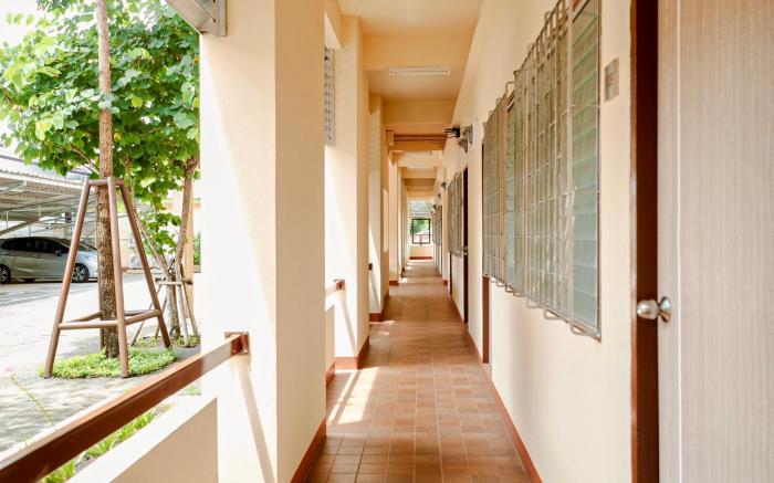 Thongpoon Apartment