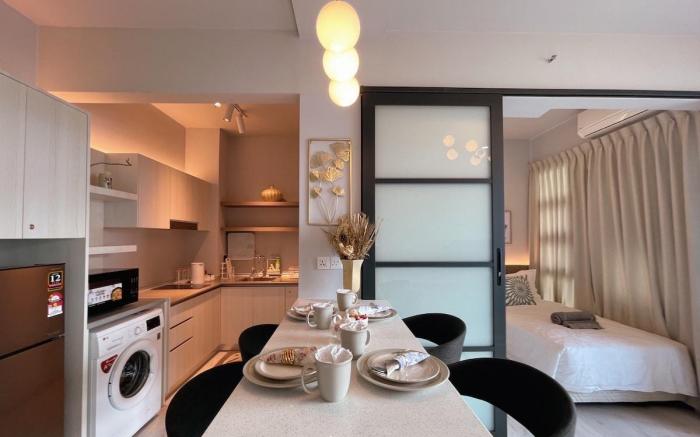 Seaview 2BR Apartment @Jesselton Quay T20908