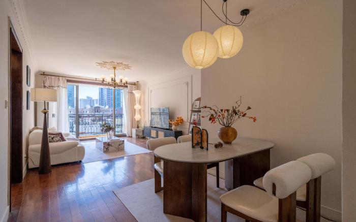 步行人民广场｜家庭精美两居室｜近外滩｜南京路步行街｜静安寺｜东方明珠｜豫园｜中福8