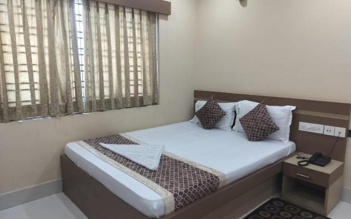 DhamStay Hotel Triumph Inn Bhubaneswar
