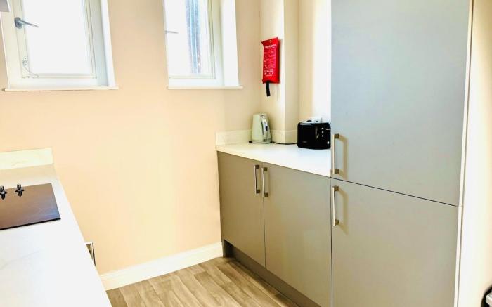 Your Thetford Getaway: Spacious 2 Bedrooms, WiFi,