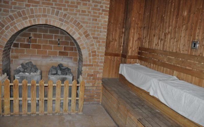 Chong Ning Castle Hotel