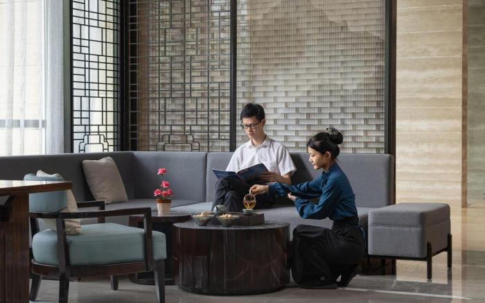 Century Huatian Hotel