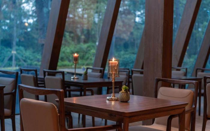 YUNTUN STARRY SKY TENT HOTEL