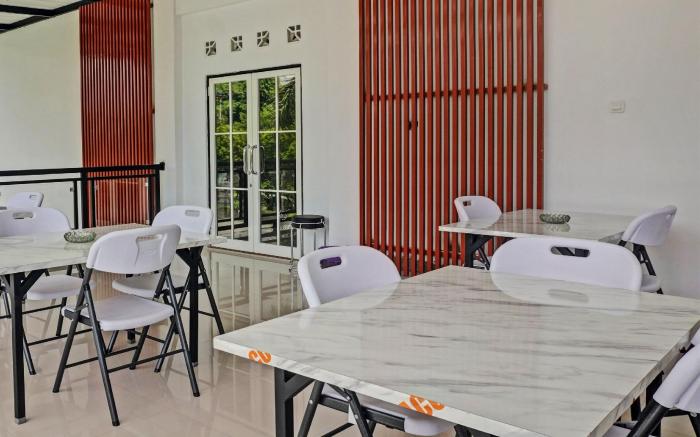 Dancenter De Luna Hotel