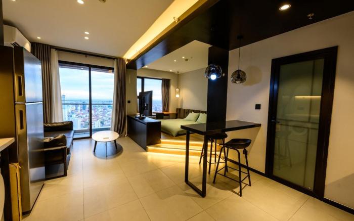 Central Phnom Penh Sky Suite