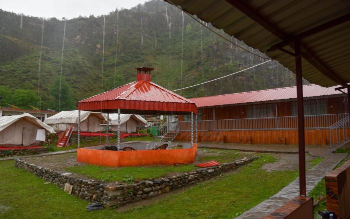 Yamunotri Cottages
