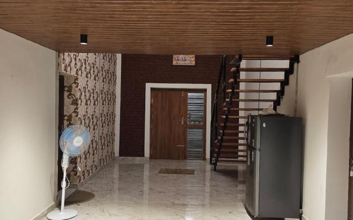 Cozy Farmstay with mountain view near Bangalore