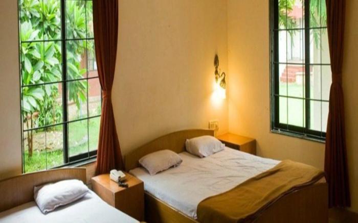 Srushti Farms Resort