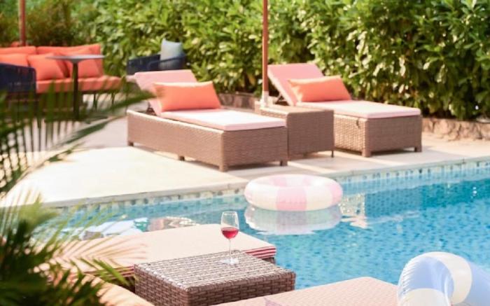 Corner 2 Bedroom Ocean View 