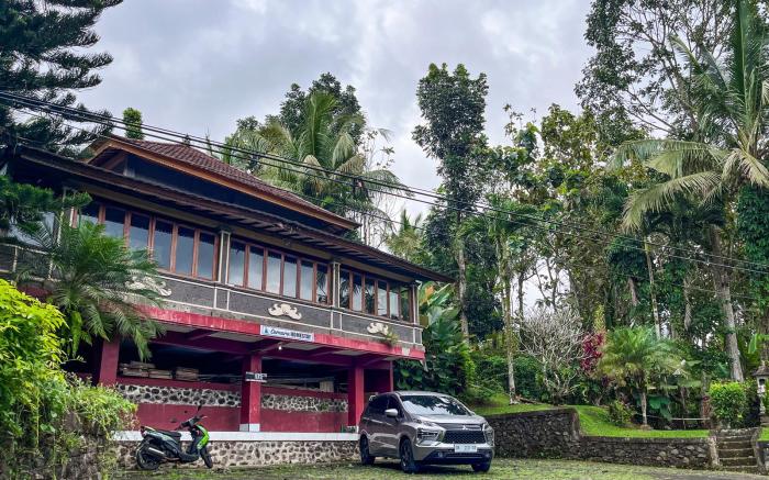 TwoSpaces Living at Cemara Homestay, Tabanan