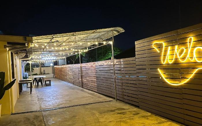 No1 Corner Homestay Kluang 角頭民宿