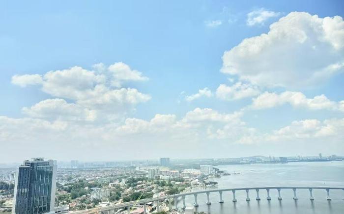 R&F Seaview Family Suite by XinAn