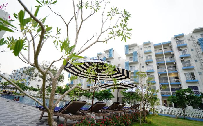 Lavender Villa 2BR Stylish Airport Retreat 